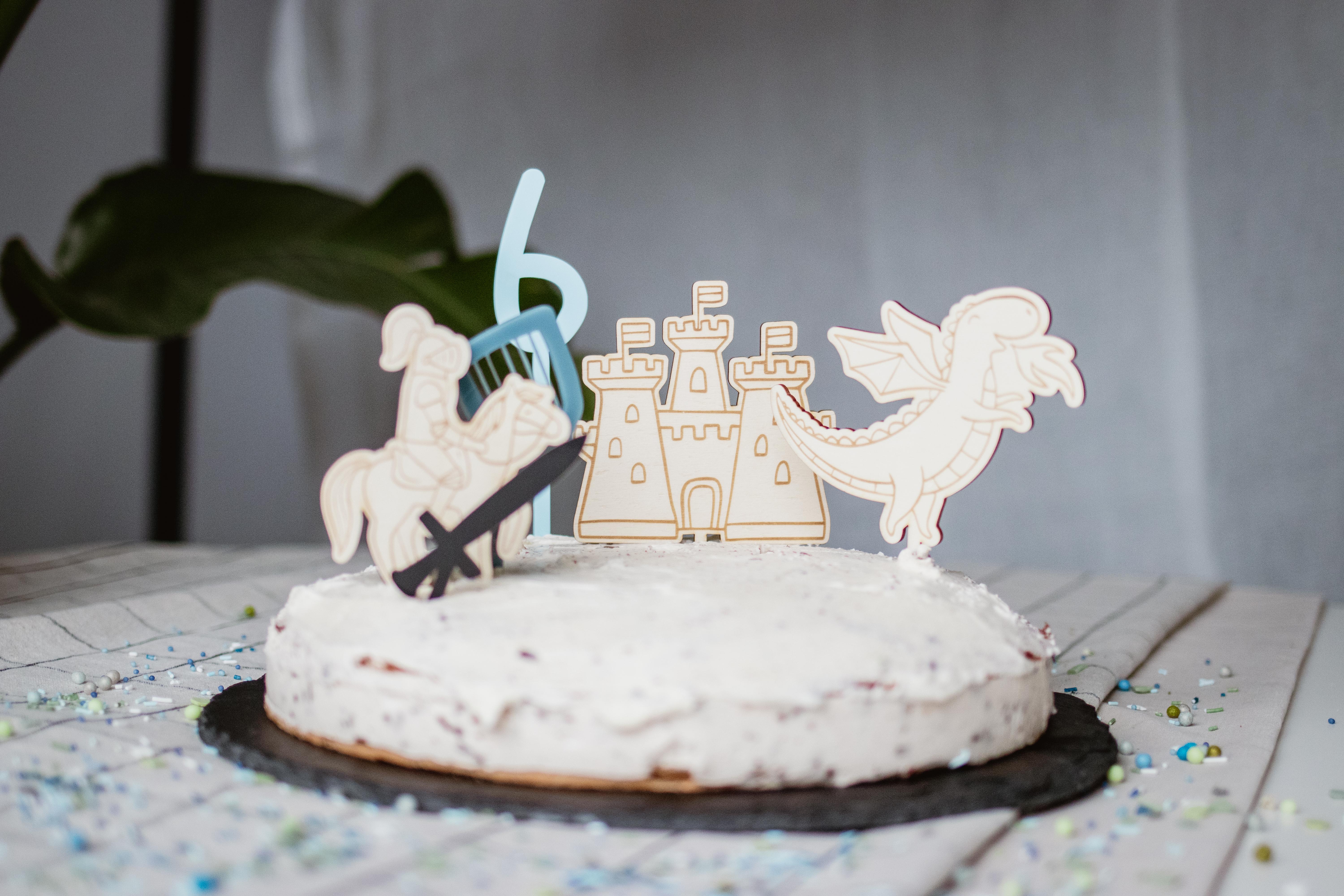 Invy Design - Cake Topper "Ritter" 5er Set