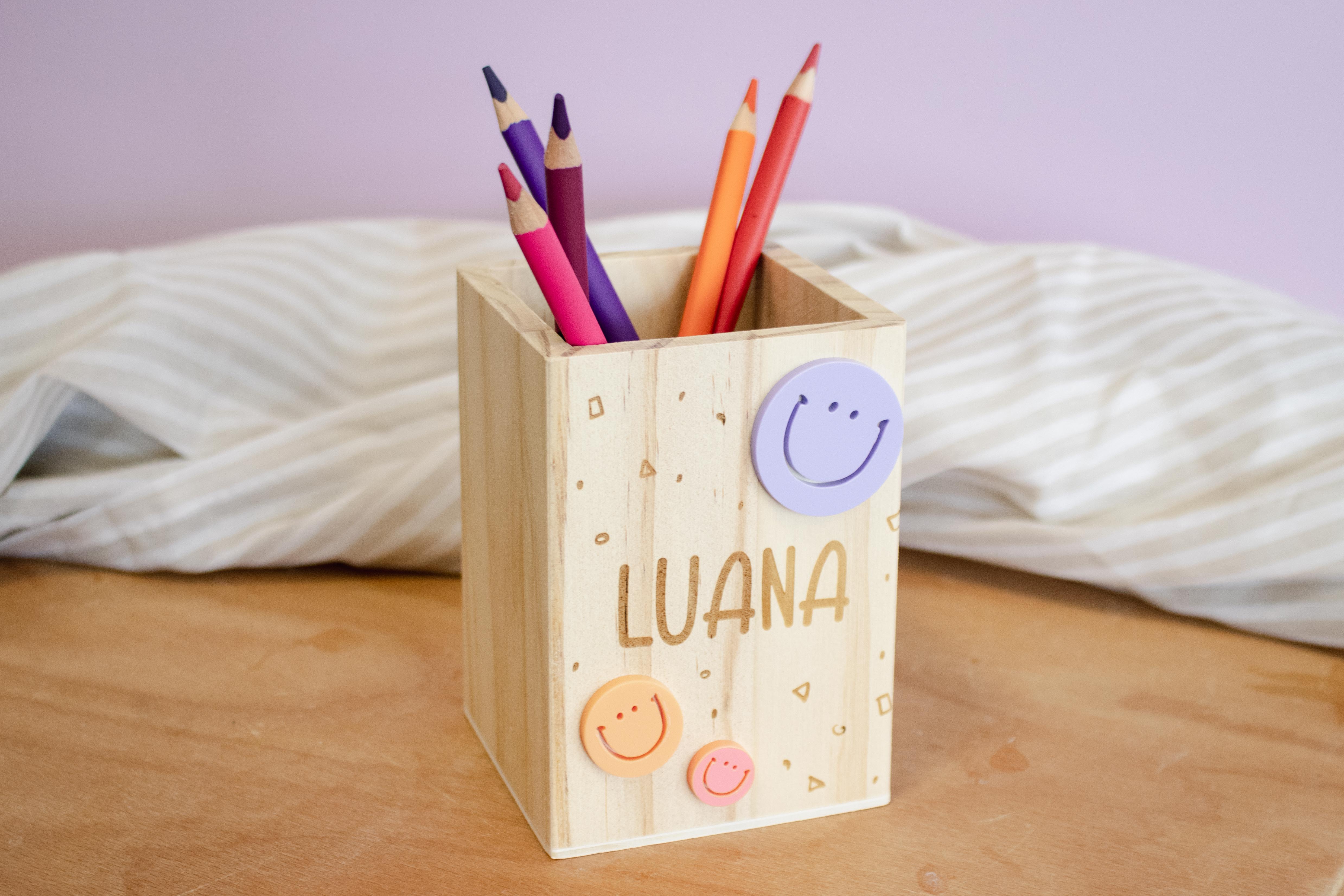 Invy Design - Stiftebecher "Smiley"
