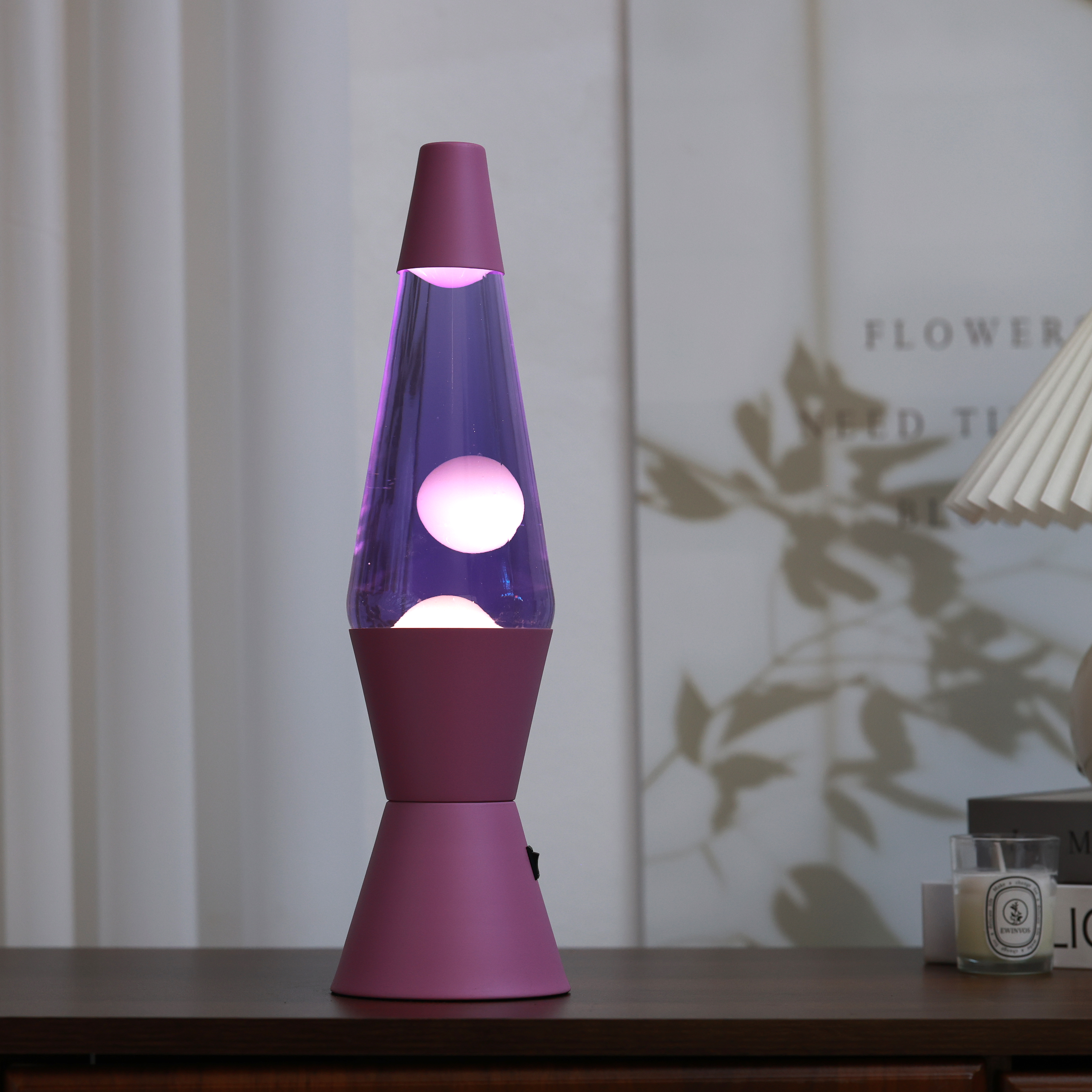 itotal - Lavalampe LED  Spaceship violett/violett/weiß
